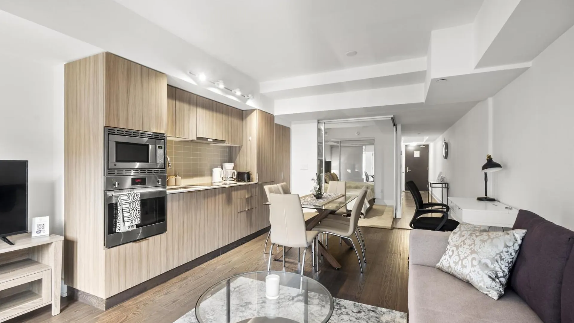 The Britt Condos By Globalstay In Downtown Toronto 0*,